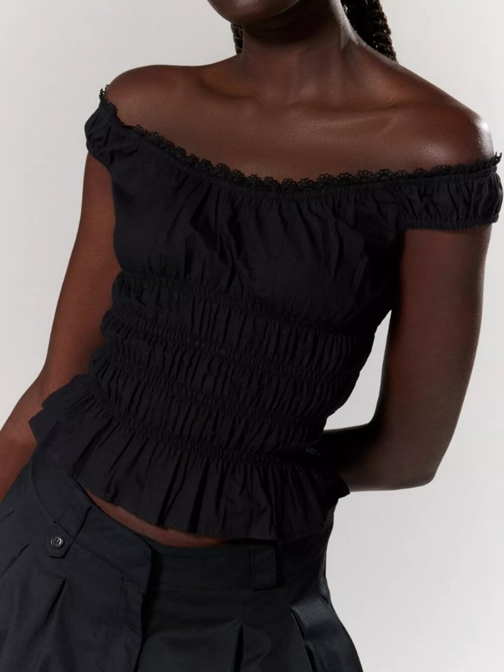 Motel Xavinia Off-The-Shoulder Top